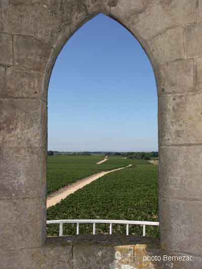 La Tour de By, vue vers le nord